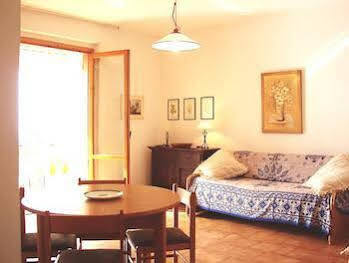 Residence L'Uliveto Gioiosa Marea Kültér fotó